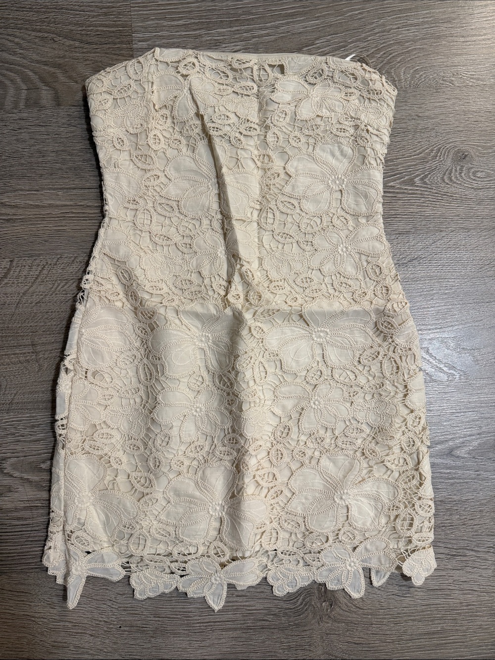 Dynamite Strapless Lace Mini Dress in Cream